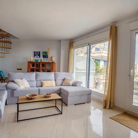 Apartment Atico Duplex Exclusivo Con Amplias Terrazas, Piscina Y Vistas Al Mar En Ametlla De Mar L'Ametlla de Mar