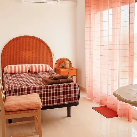 Atico Con Piscina En Ametlla De Mar דירה ל'אמטיה דה מר